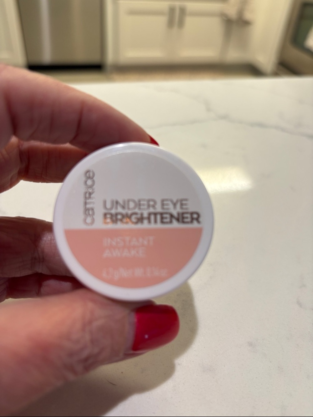 Catrice Under Eye Brightener - Instant Awake (Peach) - Picture 2 of 5